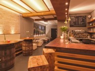 Partyraum: Stilvolle Bar und Lounge auf St. Pauli